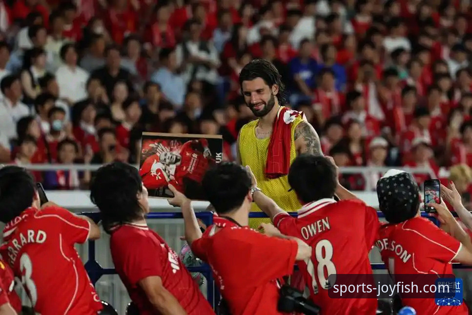 乐鱼官网更新下载安卓版 资深用户分享:在乐鱼体育平台重温利物浦足总杯晋级之路的流畅体验